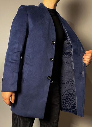 Чоловіче ділове класичне пальто темно-синє з прихованими гудзиками5 фото