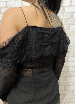 Блуза топ на запах полупрозрачная сетка и кружево с открытыми плечами 1082 фото