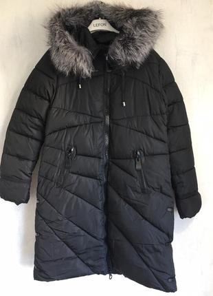 Зимнее женское пальто с натуральным мехом