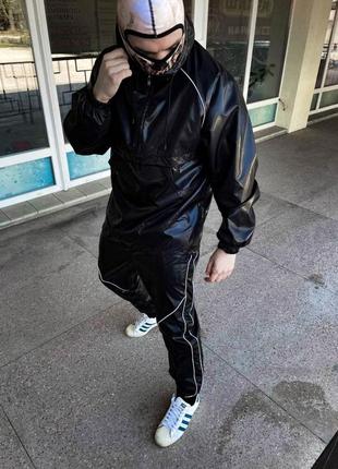 Спортивный костюм штаны анорак ветровка черным цветом