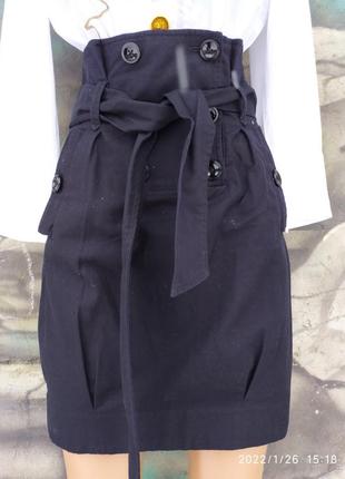 Черная джинсовая юбка высокая посадка с поясом на завязку