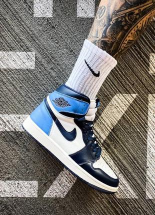 Кроссовки nike air jordan1 retro high og university blue4 фото