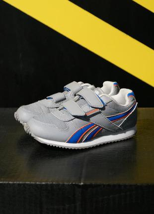 Шкіряні кросівки на липучках reebok