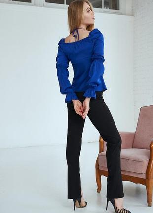Шовкова синя блуза з зав'язками з об'ємними рукавами3 фото