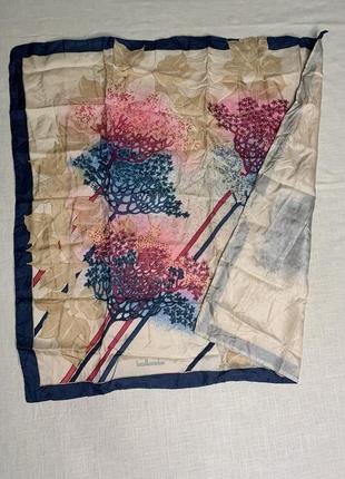 Двухшаровп платок, удобная роспись2 фото