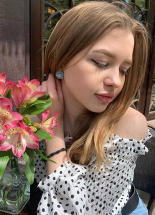 Брендовые голубые серьги с позолотой