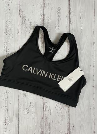 Спортивный топ calvin klein. оригинал.