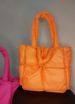 Дизайнерская оранжевая сумка тоут стёганая с подкладкой, двойные ручки8 фото