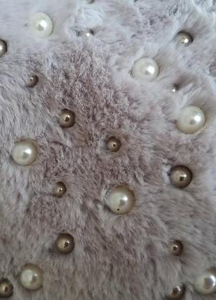 Сумочка искусственный мех с бусинами2 фото