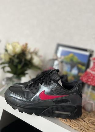 Жіночі кросівки n i k e air max