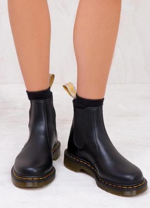 Черевики челсі dr. martens vegan 2976 smooth chelsea оригінал