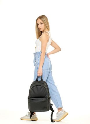 Жіночий, великий і місткий рюкзак з якісною екошкіра на навчання, під ноутбук3 фото