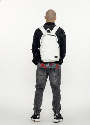 Білий, чоловічий, великий і місткий рюкзак з якісною екошкіра на навчання, під ноутбук3 фото