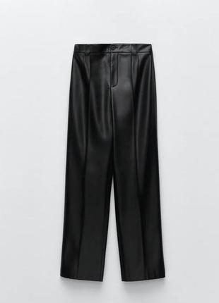 Кожаные штаны zara