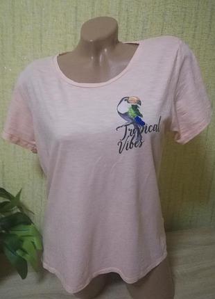 Оригинальная легкая футболка