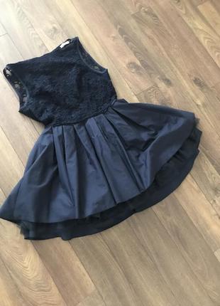 Плаття, jones+jones