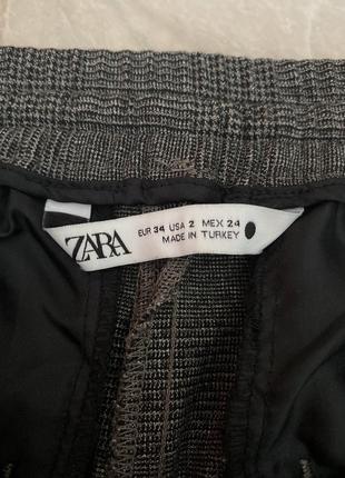 Стильні брюки від zara