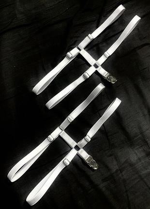 Гартеры з чулкодержателями