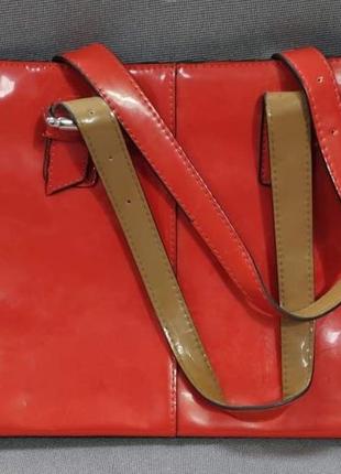 Красная лакированная сумочка vicci распродаж