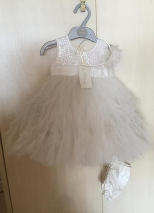 Плаття для маленької принцеси