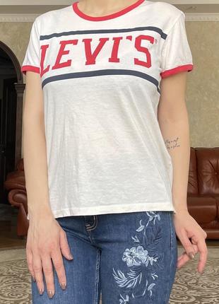 Футболка levi's