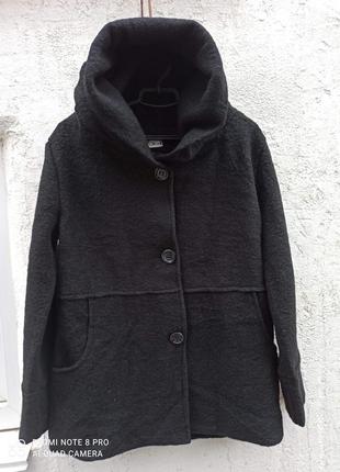 Темно-серое демисезонное пальто однобортное из валяной шерсти5 фото