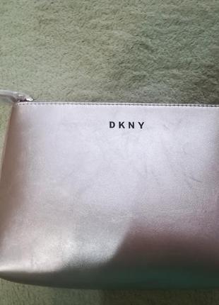 Косметичка dkny.1 фото