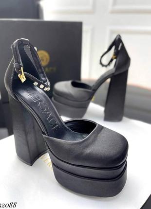 32088👠туфлі з квадратним носиком на високому каблуці в атласі з шкіряним подкладом👑