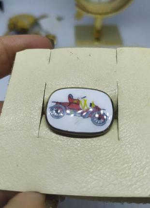 Брошь авто 2