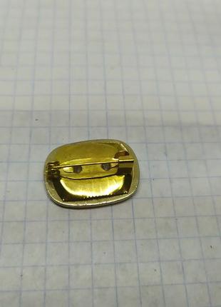 Брошь авто 4
