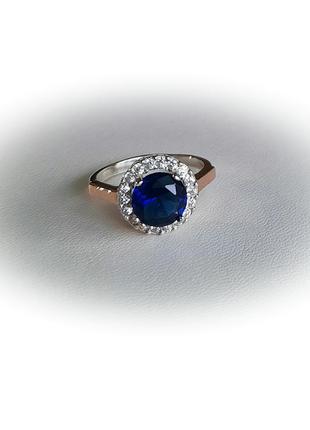 🫧 17 размер кольцо серебро с золотом сапфир синий3 фото