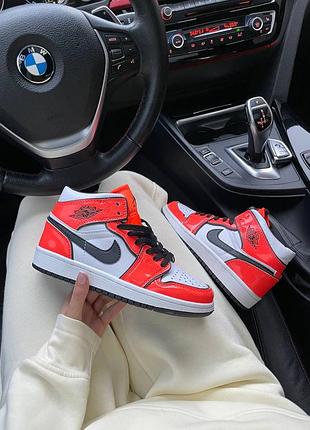 Кроссовки женские найк nike air jordan retro 1