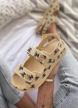 Босоножки бежевые женские сандали 39 стильные красивые 20221 фото