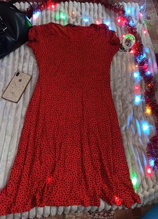 Сукня з зав'язкою на поясі