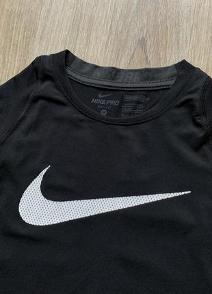 Подростковая тренировочная компрессионная футболка nike pro5 фото