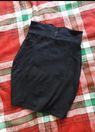 Чорна класична юбка спідниця олівець
