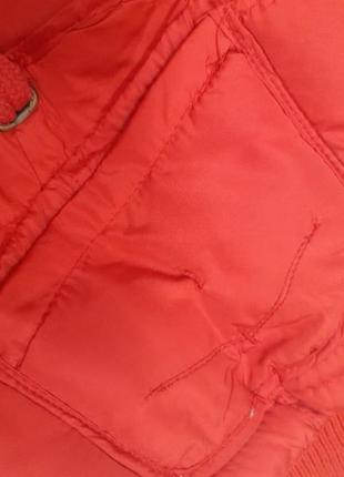 Красная жилет жилетка дутик 12 404 фото