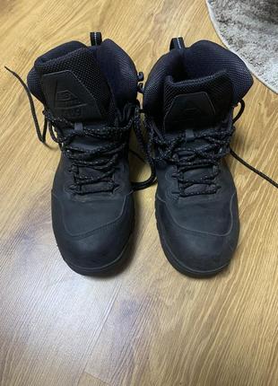 Кросівки черевики робочі new balance