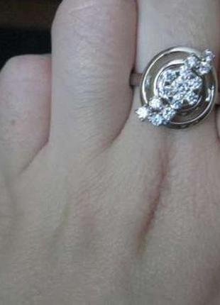 Кольцо серебрянное новое с вставками циркония2 фото