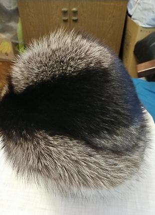 Женская песцовая шапка.