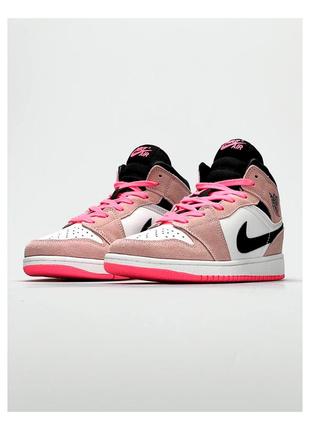 Кросівки жіночі nike jordan 1 рожеві / кросівки жіночі найк джордан рожеві кроси