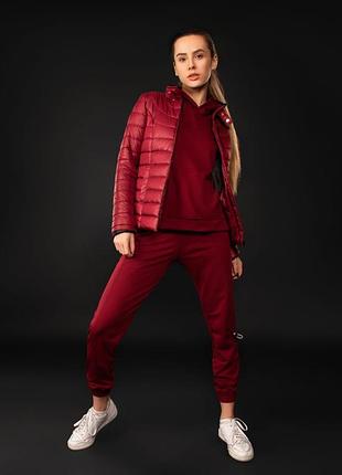 Куртка жіноча