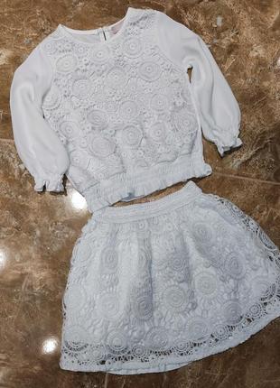 Нарядний костюм