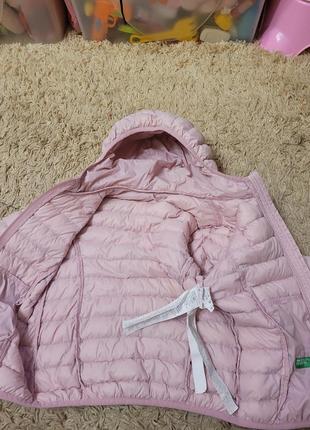 Курточка весняна benetton 9