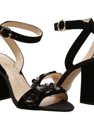 Босоніжки nine west