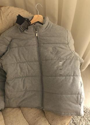 Куртка tommy hilfiger новая!