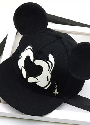Дитяча кепка снепбек з вушками міккі маус серце (mickey mouse) з прямими козирком чорна, унісекс