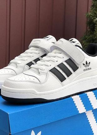 Кросівки adidas