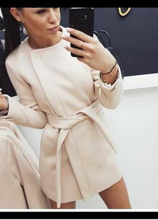 Нове пальто,кашемір на підкладі, відмінна якість