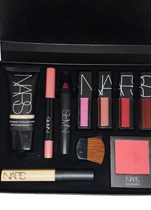 Набор декоративной косметики nars